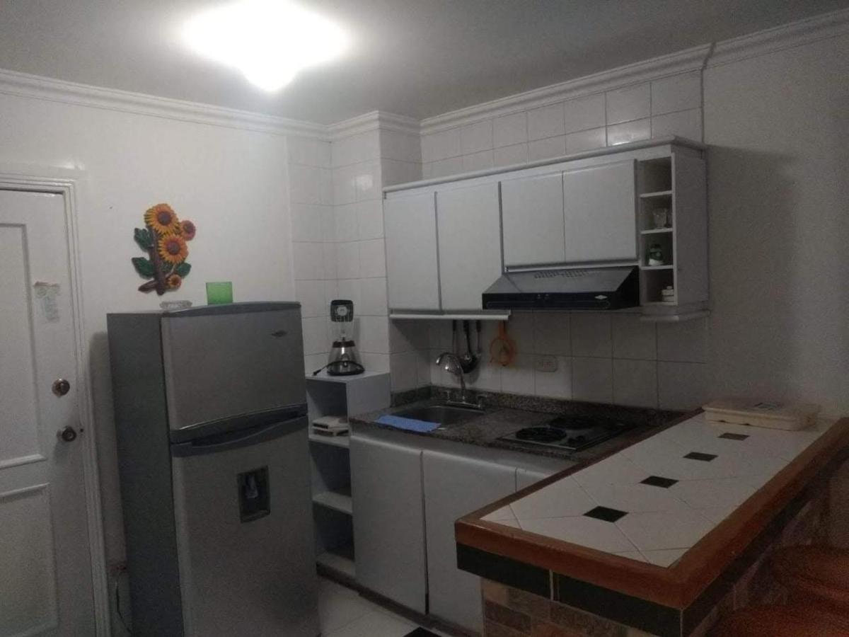 Acogedor Apartamento A 15 Metros Del Mar サンタ・マルタ エクステリア 写真